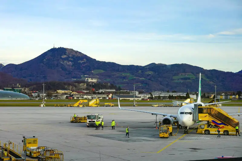 Parken am Flughafen Salzburg - Airport Salzburg