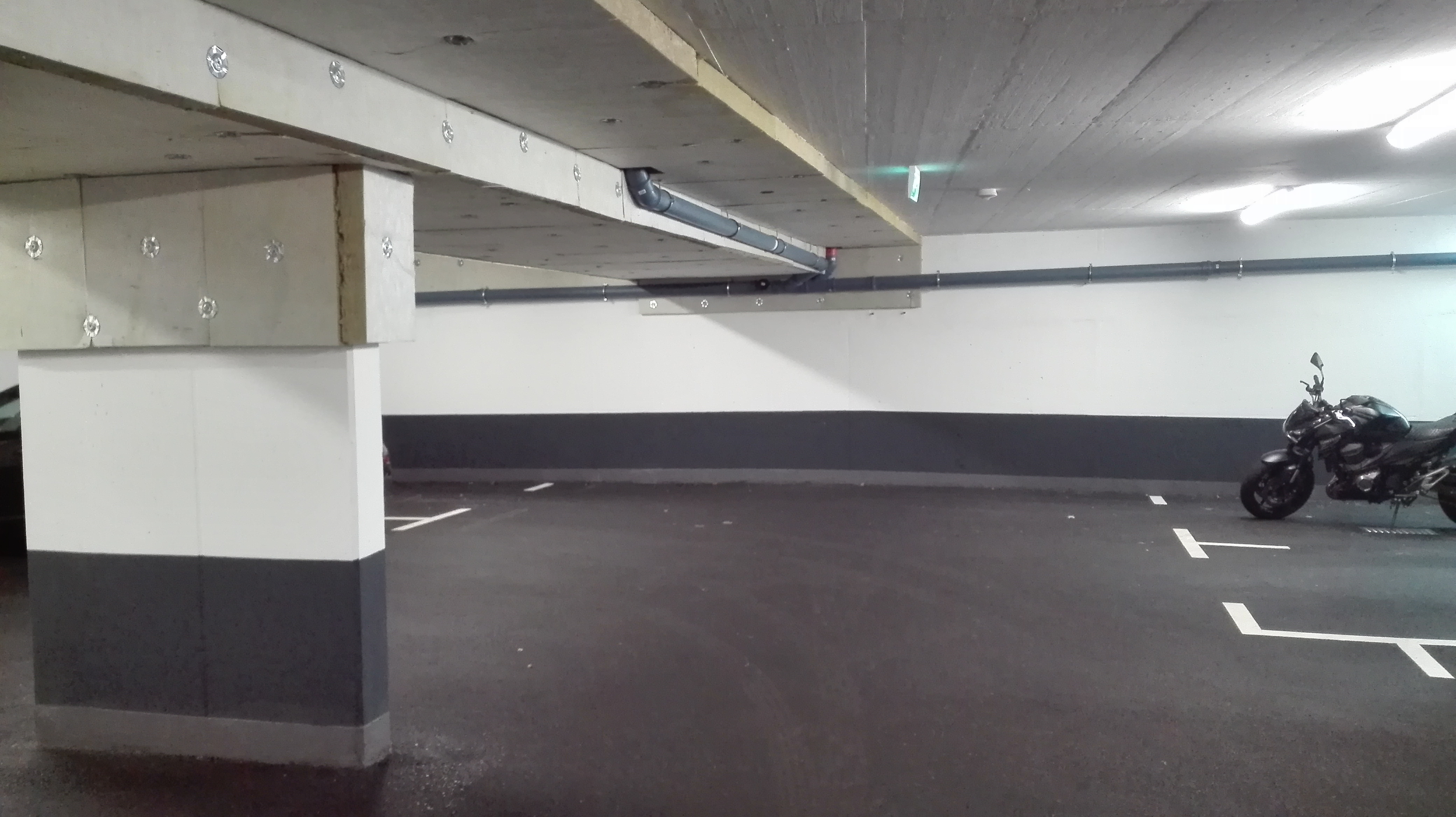 Tiefgaragenstellplatz (neu gebaut) 14. Bezirk