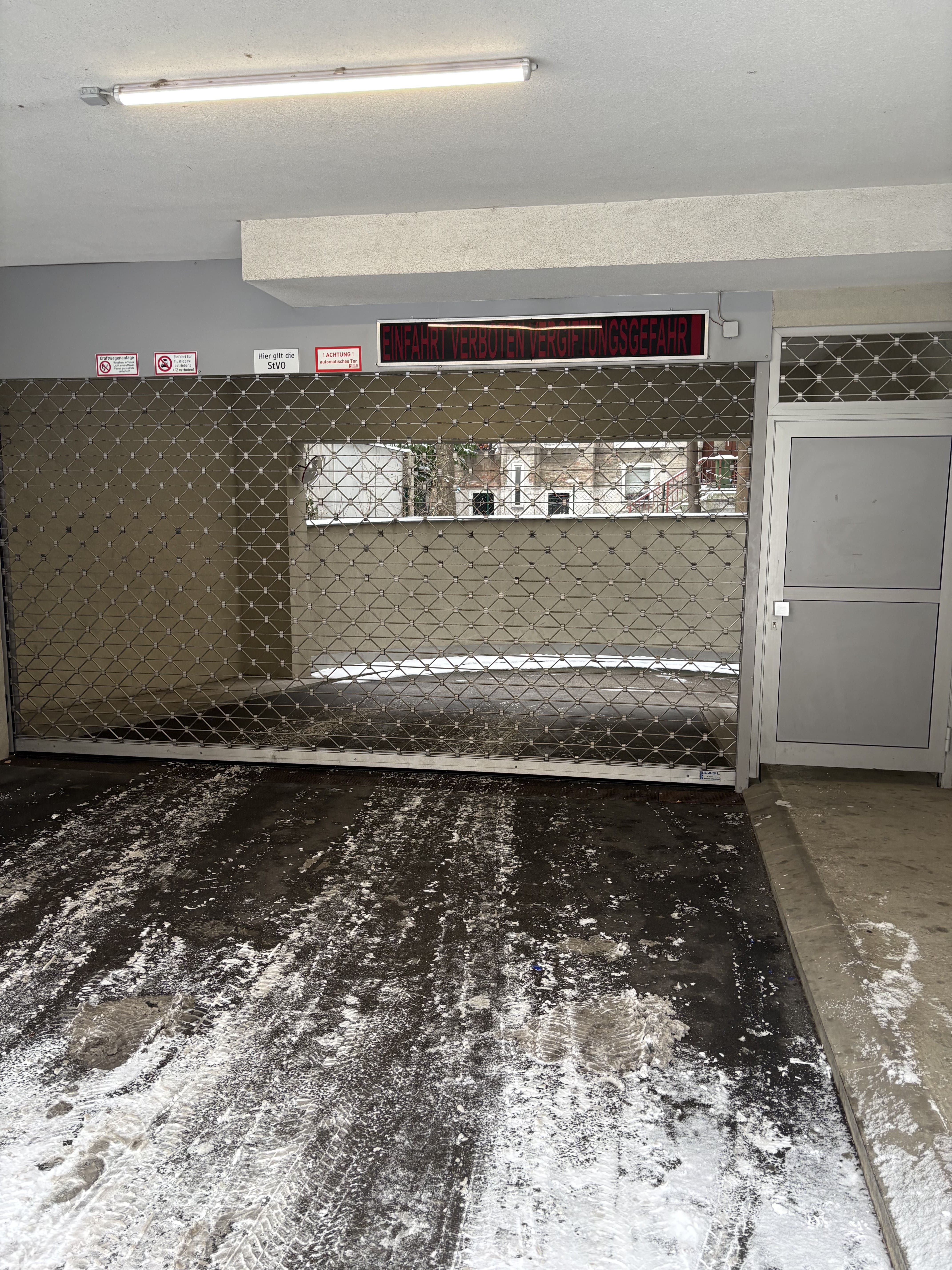 Top Parkplatz nahe U1 Keplerplatz – zentral & bequem