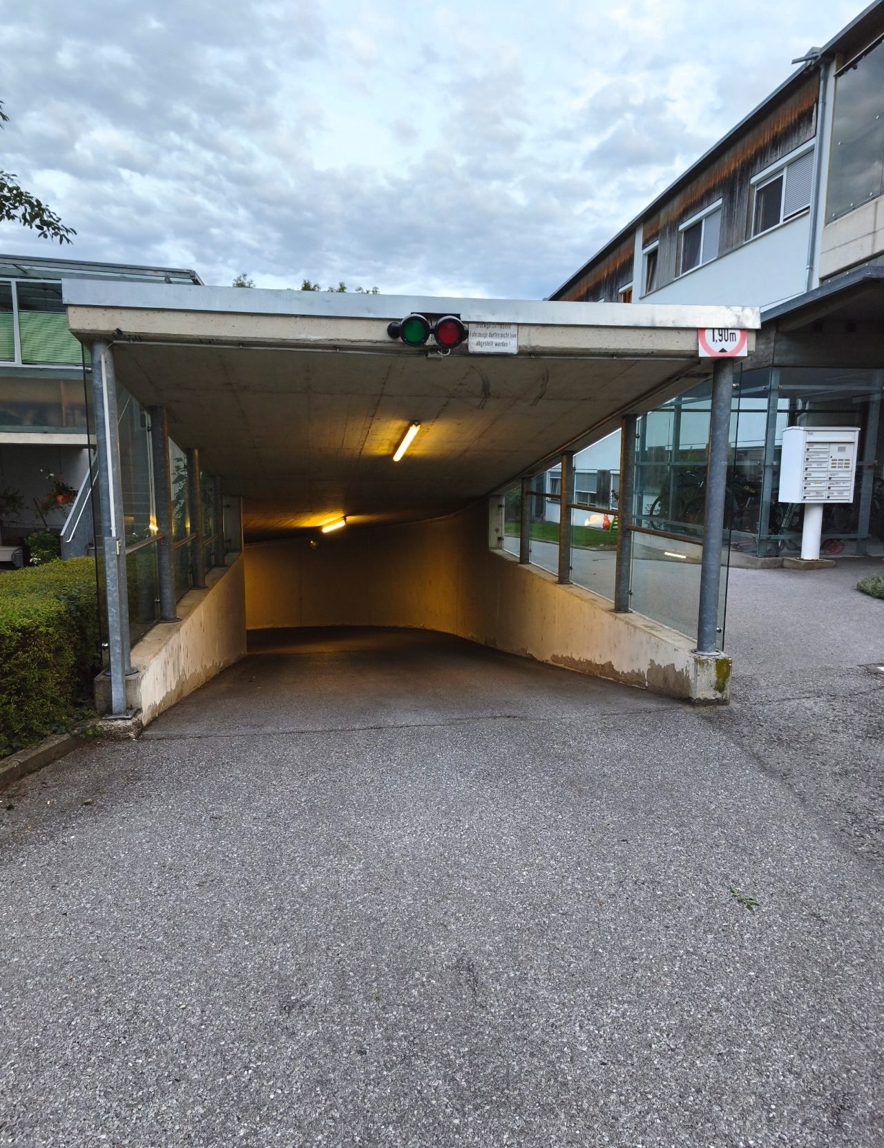Tiefgaragenstellplatz in Innsbruck Arzl – Bild 1